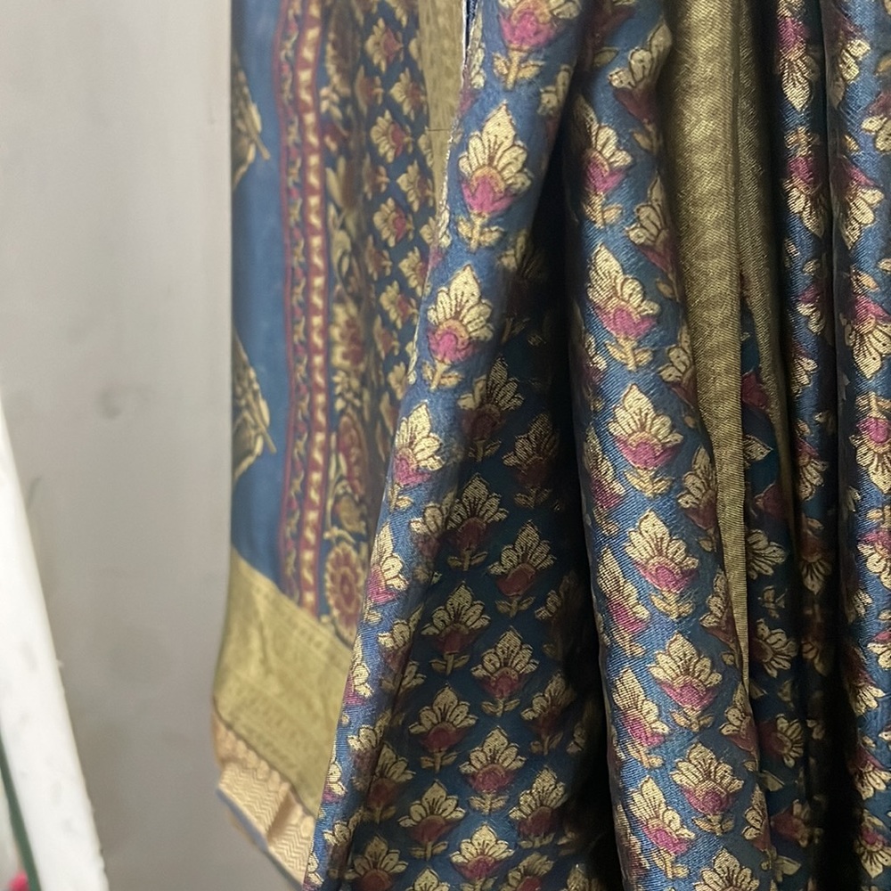 Beautiful printed Georgette saree | new - Picture 3 of 6